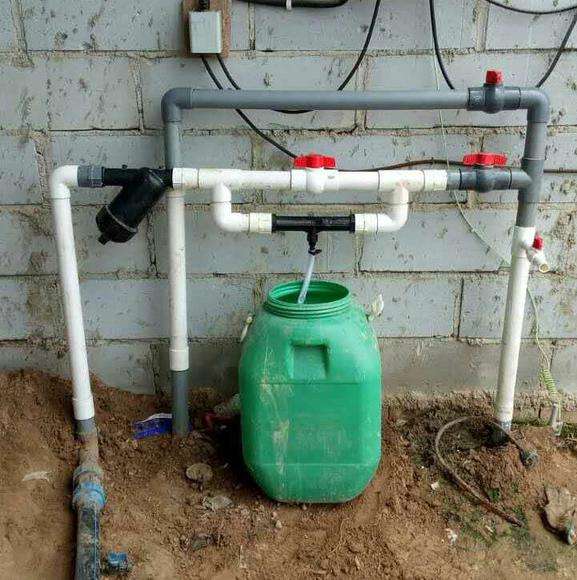 ���̰���